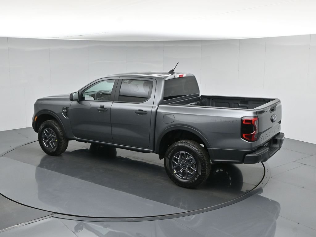 New 2026 Carbonized Gray Metallic Ford XLT image 39