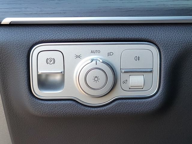 Certified Used 2024 Black Mercedes-Benz GLE 350 image 28