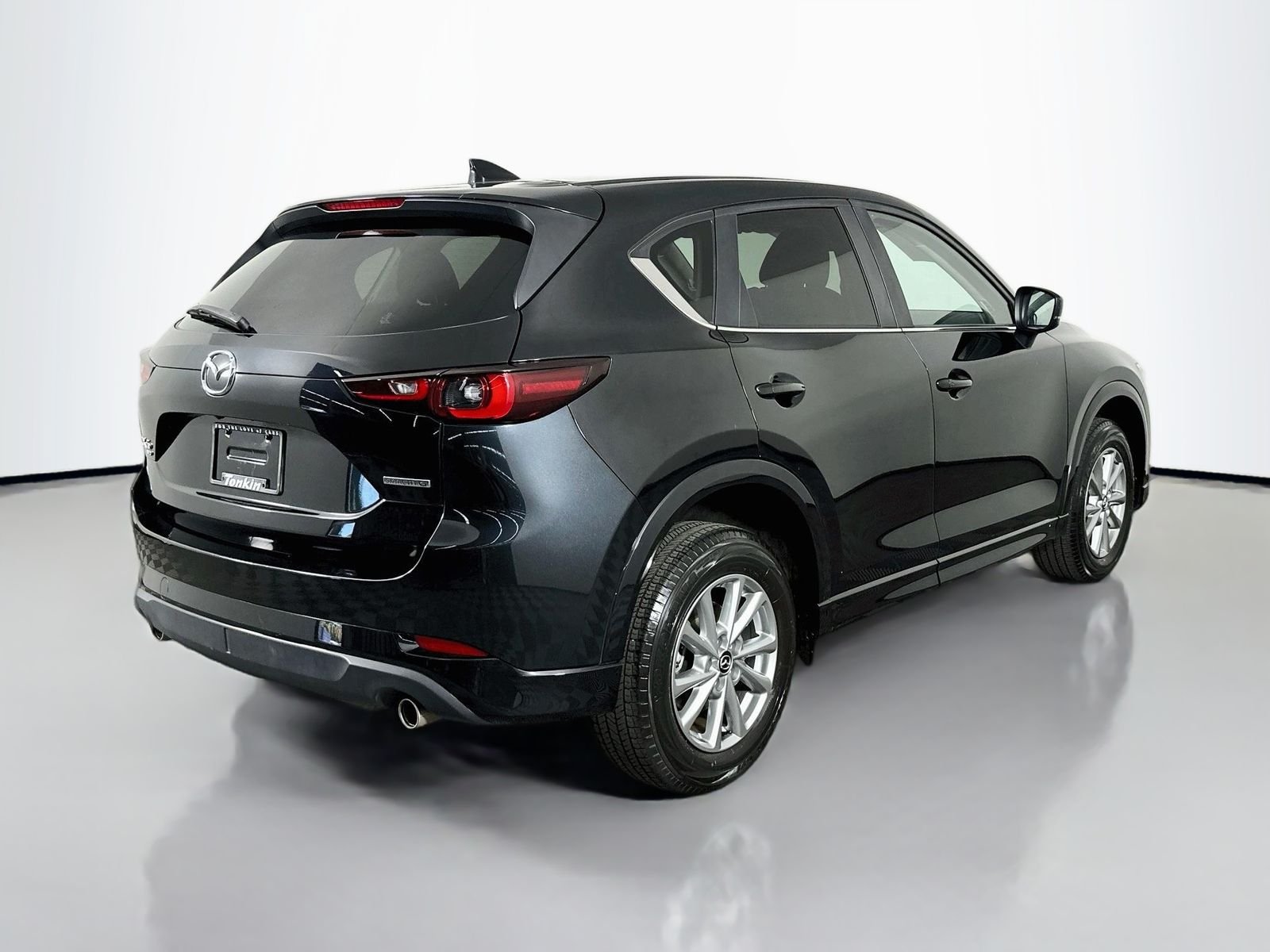 Certified Used 2024 Jet Black Mazda 2.5 S Select Package AWD 1-Owner with Heated Seats image 7