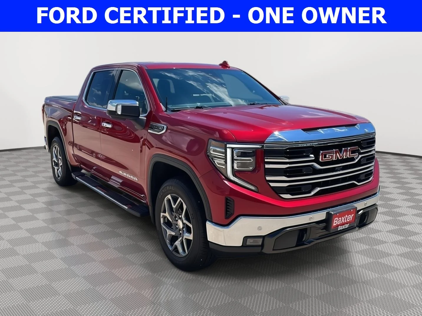 Used 2022 Cayenne Red Tintcoat GMC SLT image 1