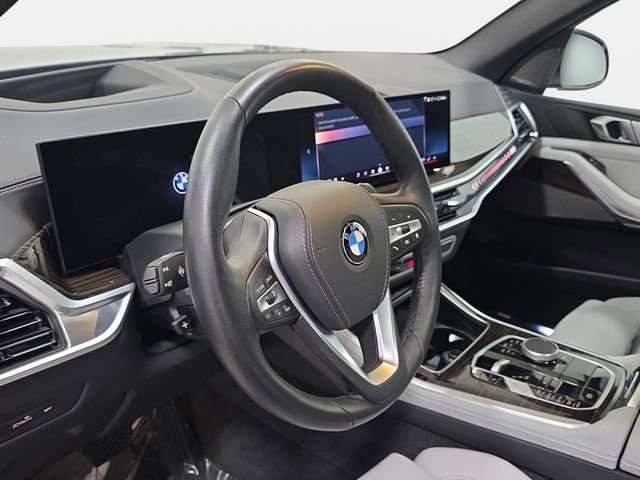 Certified Used 2026 Blue Ridge Mountain Metallic BMW xDrive40i image 12