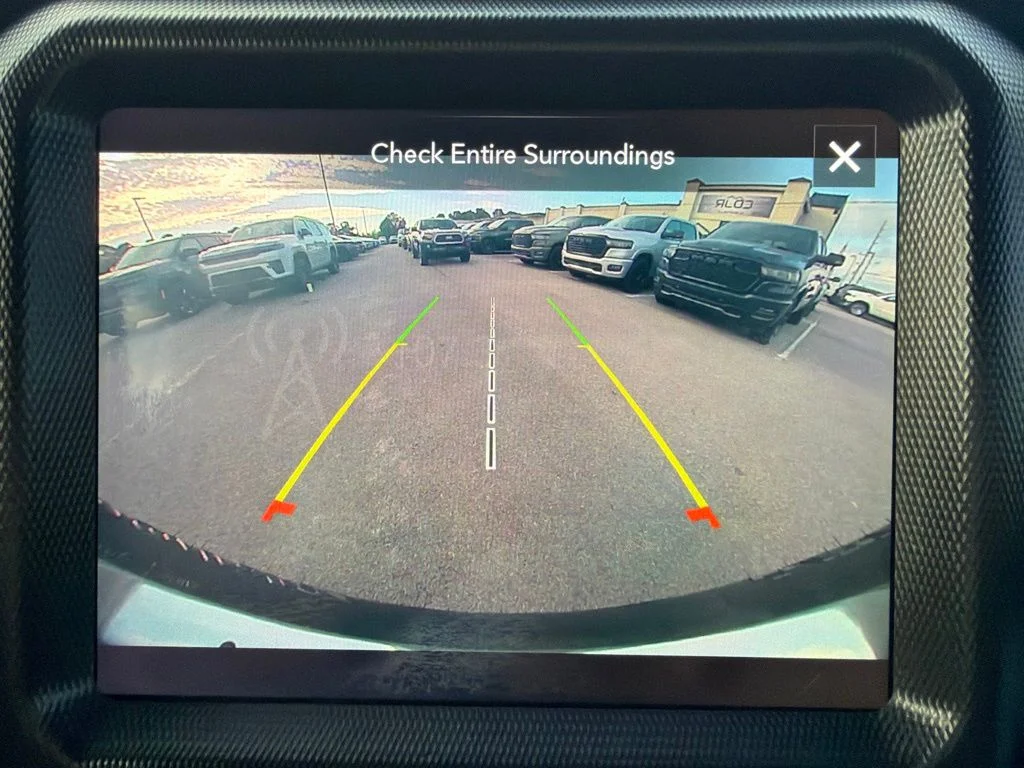 Used 2020 White Jeep Unlimited Sahara image 37