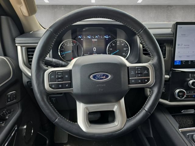 Used 2024 Black Ford XLT image 21