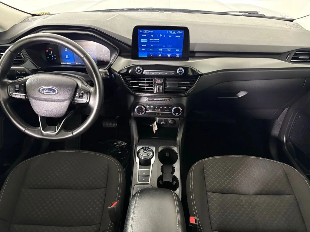 Used 2024 Silver Ford Active image 32