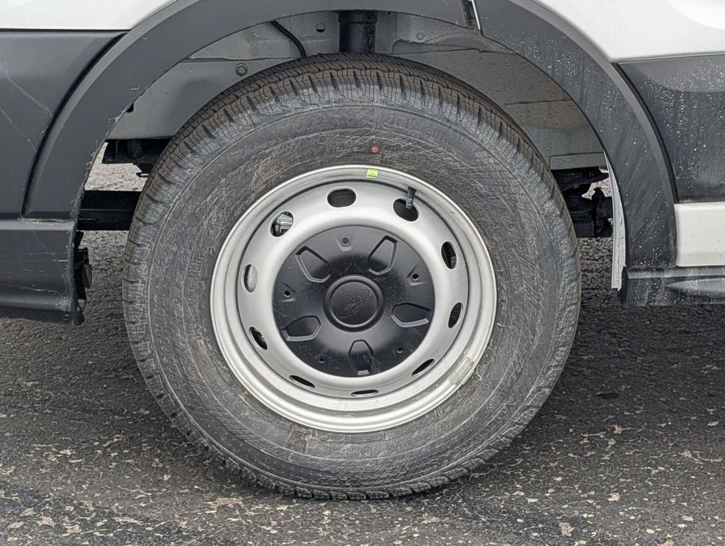 New 2026 Oxford White Ford Cargo Van image 15
