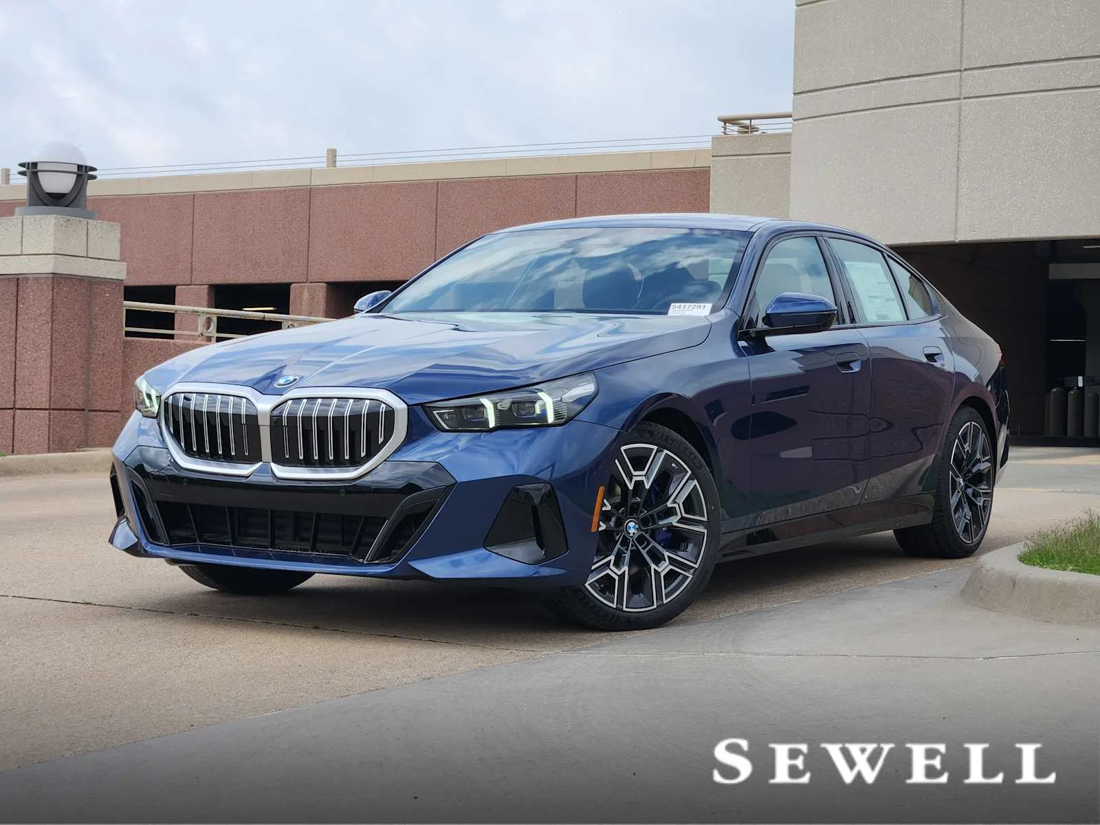 2026 BMW 5 Series 530i Sedan's photo