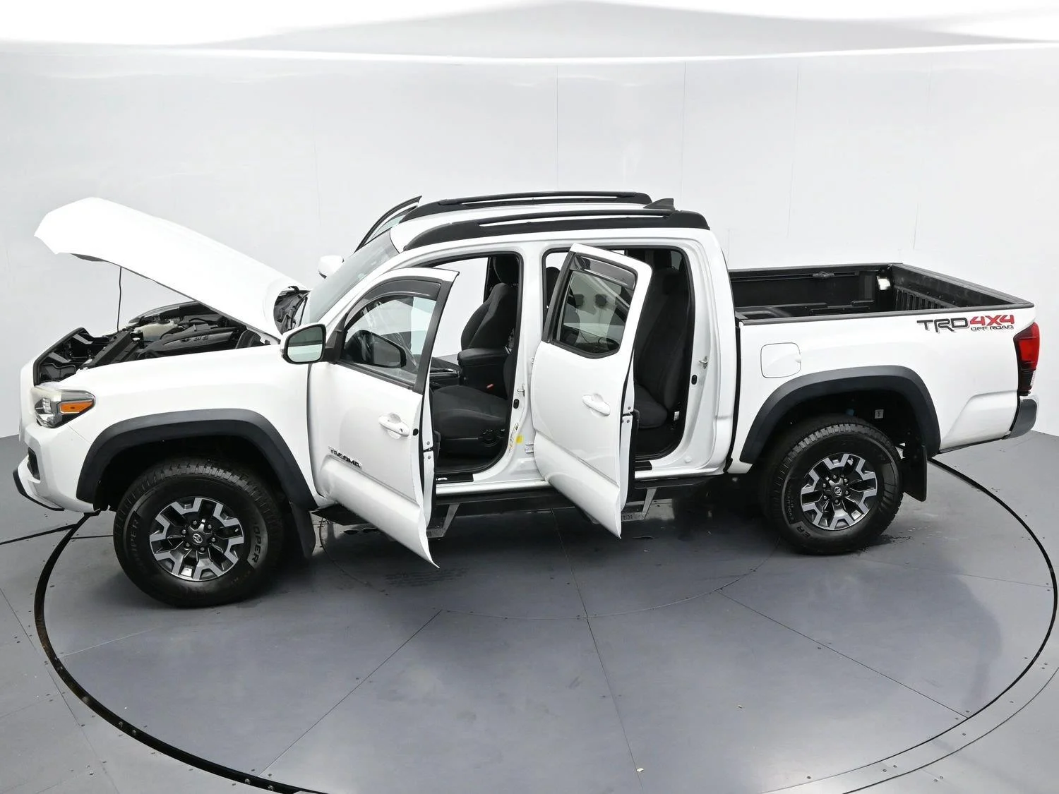 Used 2018 Super White Toyota TRD Off Road image 39