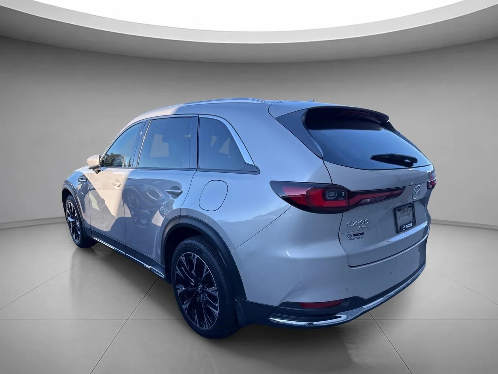 Used 2024 Platinum Quartz Mazda Premium Plus image 8