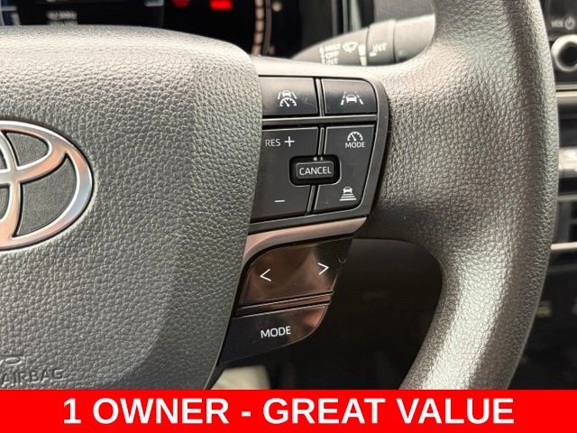 Used 2025  Toyota LE image 20