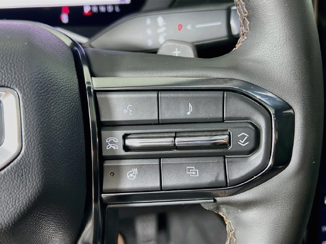 2024 GMC Acadia AT4 - Photo 35