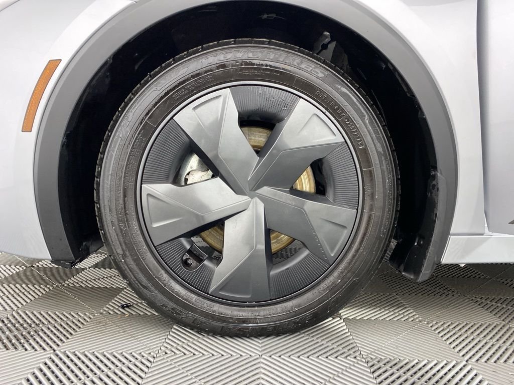 2023 Toyota Prius LE - Photo 27