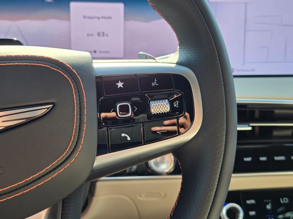 New 2026 White Genesis 3.5T SPORT PRESTIGE image 31