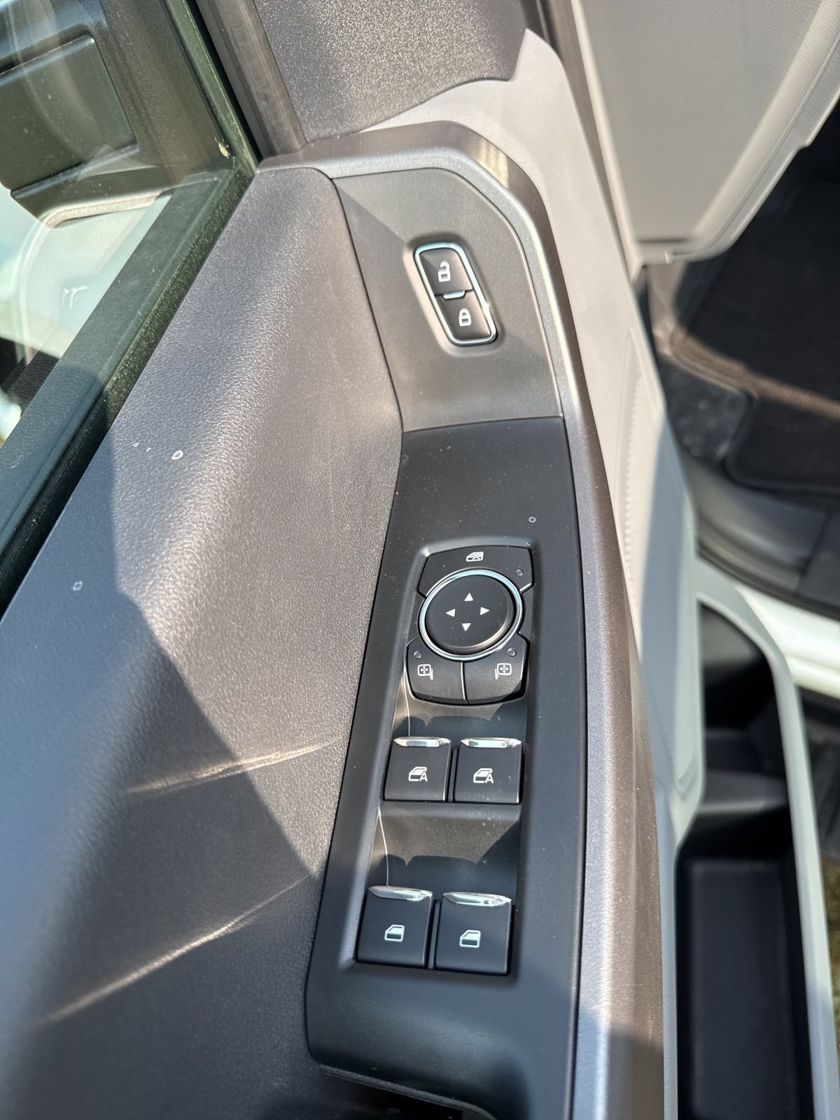 2026 Ford F-350 Super Duty XL - Photo 15