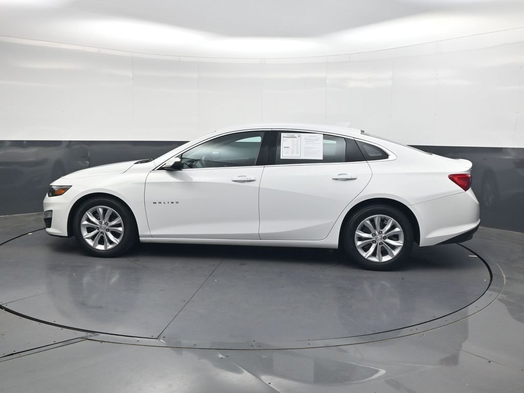 Used 2023 White Chevrolet LT image 10