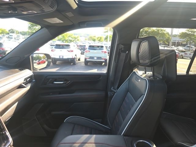 Used 2025 Black GMC AT4 Ultimate image 26