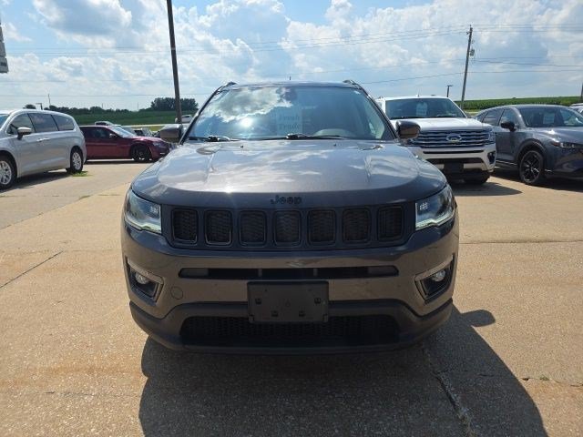 Certified Used 2019 Granite Crystal Metallic Clearcoat Jeep Altitude image 2