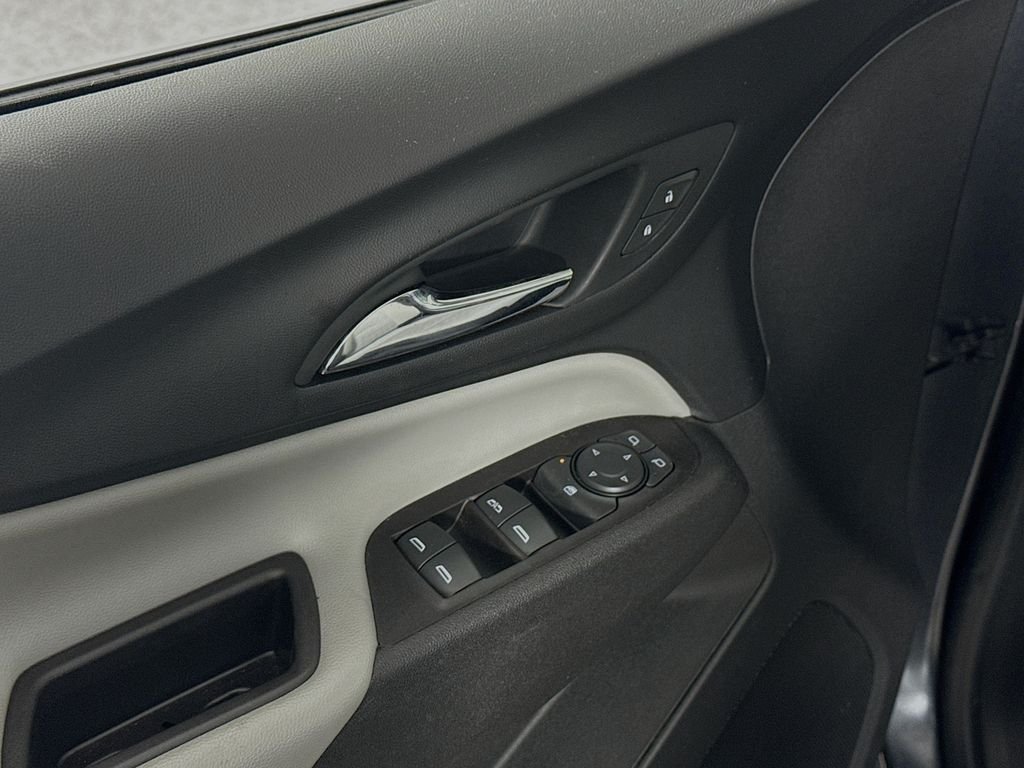 Used 2022 Gray Chevrolet LS image 20