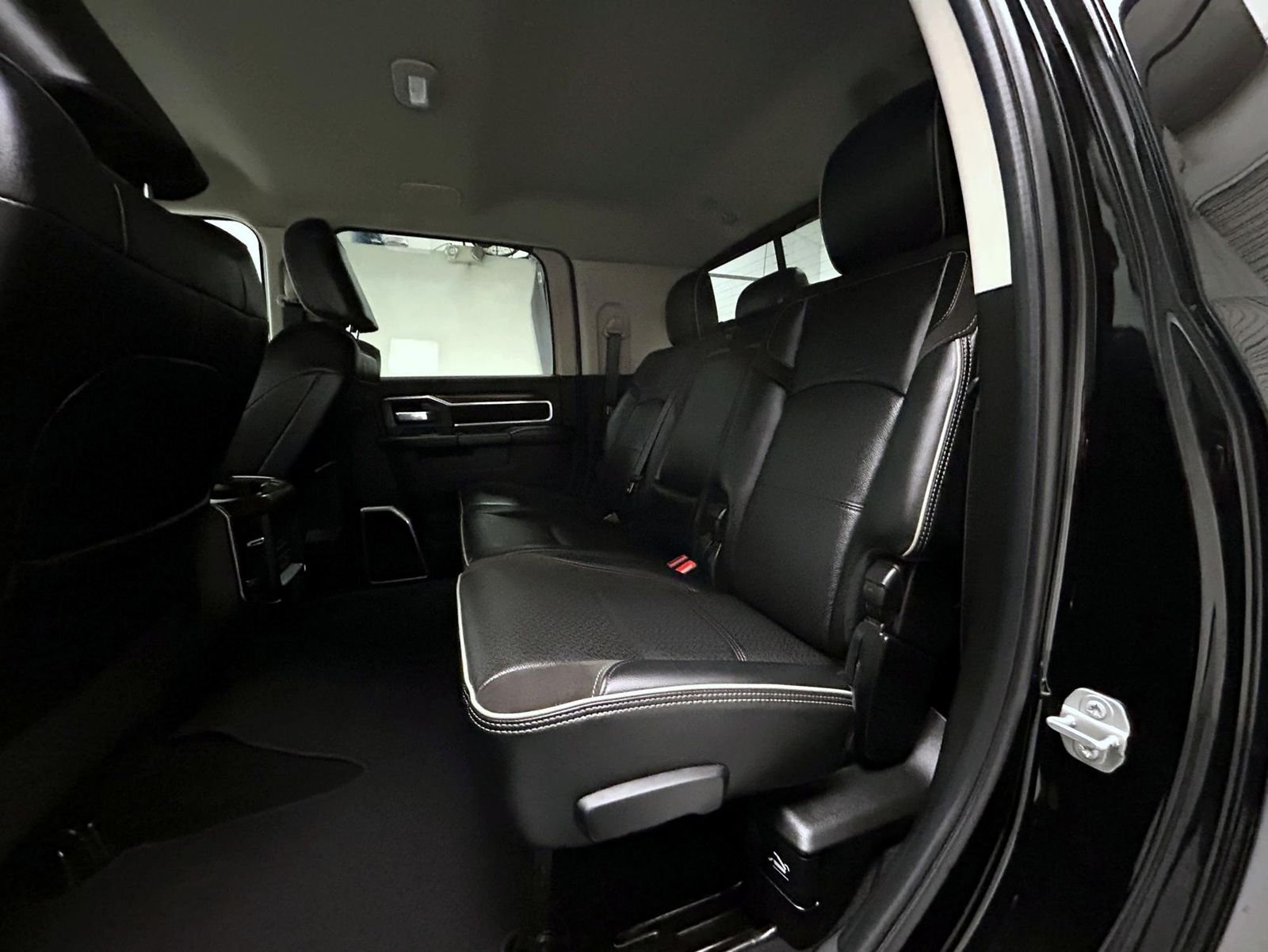 Used 2024 Black Ram Laramie image 19