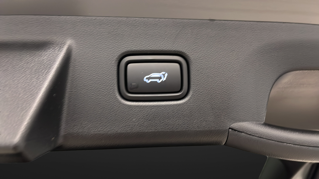 Used 2025 Hampton Gray Hyundai SEL Convenience image 29