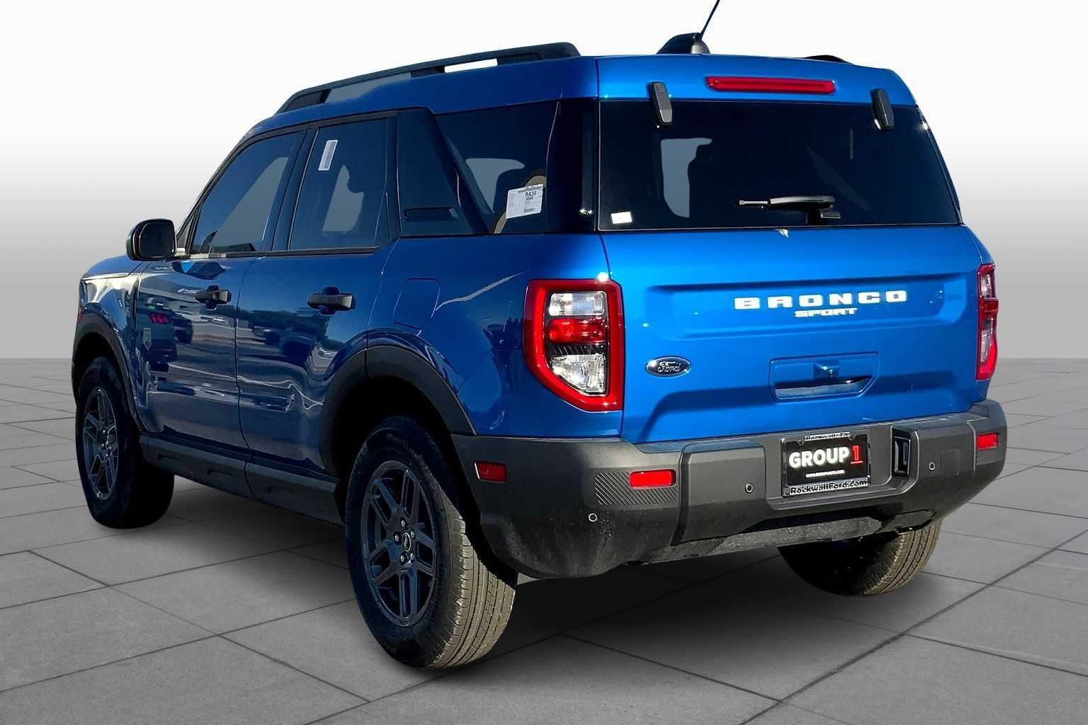 New 2025 Velocity Blue Metallic Ford Big Bend® image 9