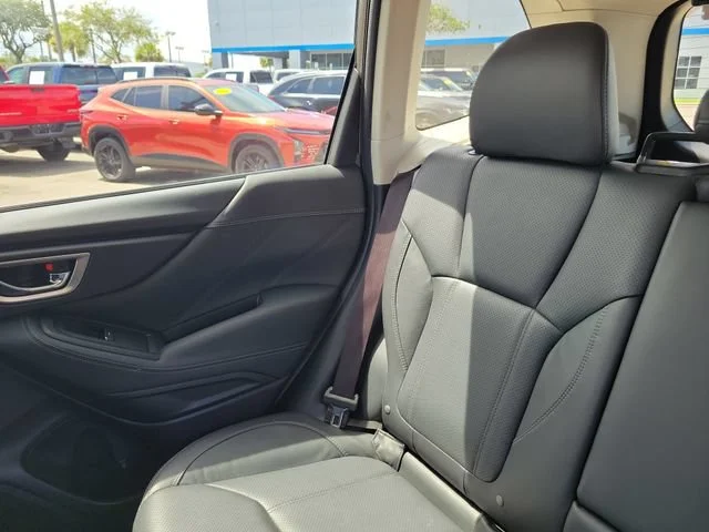 2021 Subaru Forester Limited - Photo 15