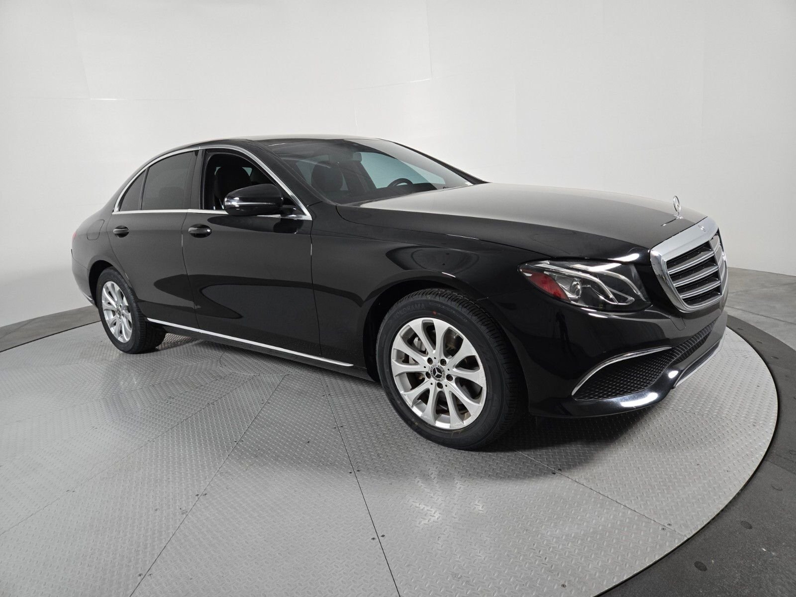 Used 2019 Black Mercedes-Benz E 300 image 16