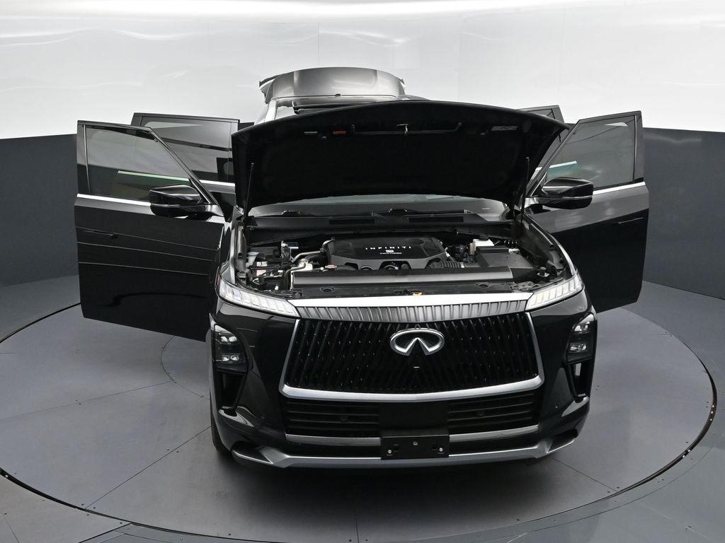 Certified Used 2025 Black INFINITI LUXE image 55