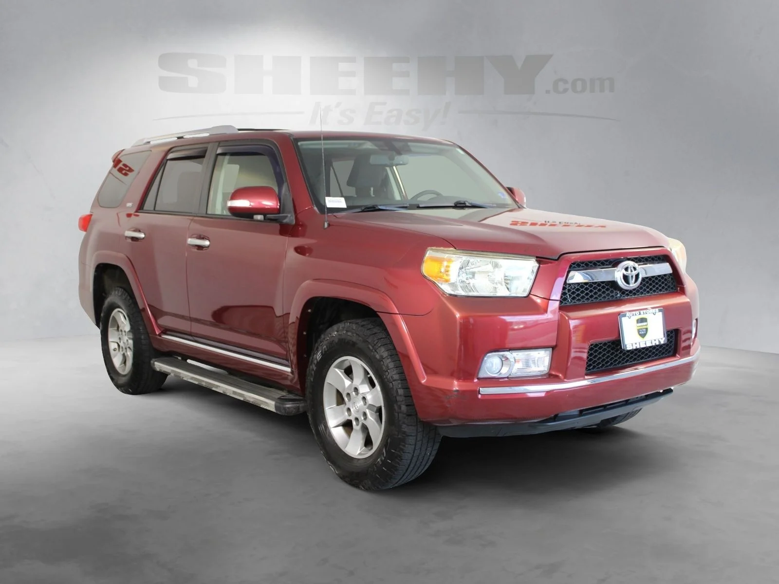 Used 2011 Red Toyota SR5 image 2
