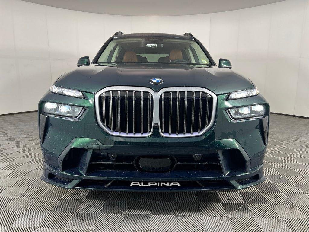 New 2026 Green Metallic BMW ALPINA XB7 image 5