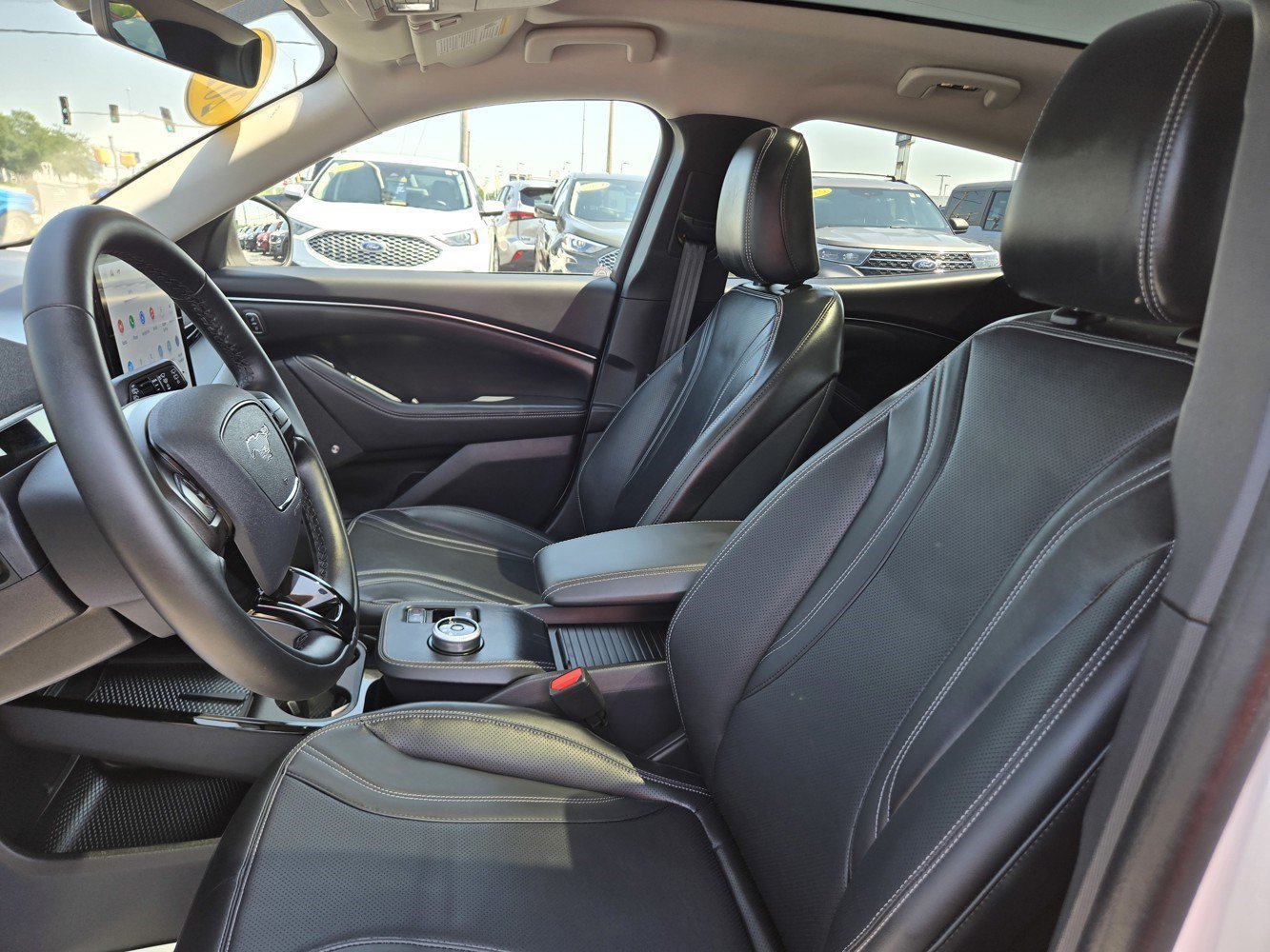 Used 2024 White Ford Premium image 30