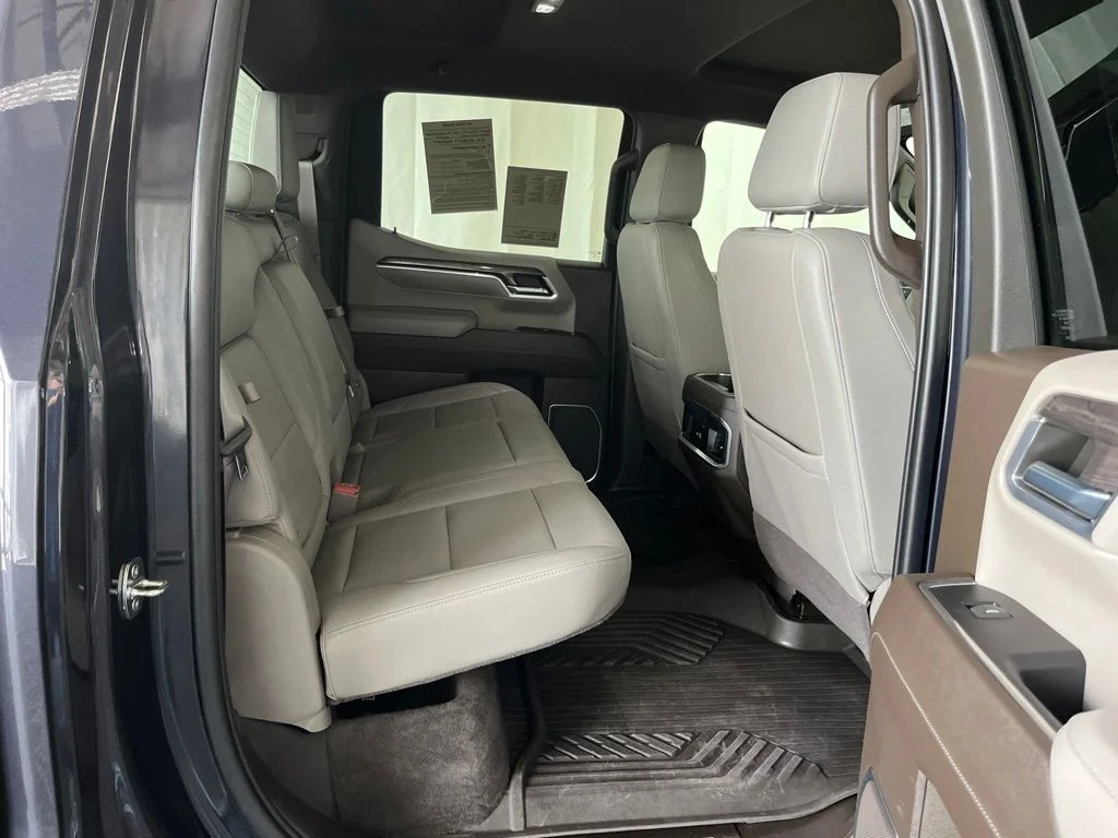 Used 2022 Gray Chevrolet LTZ image 22