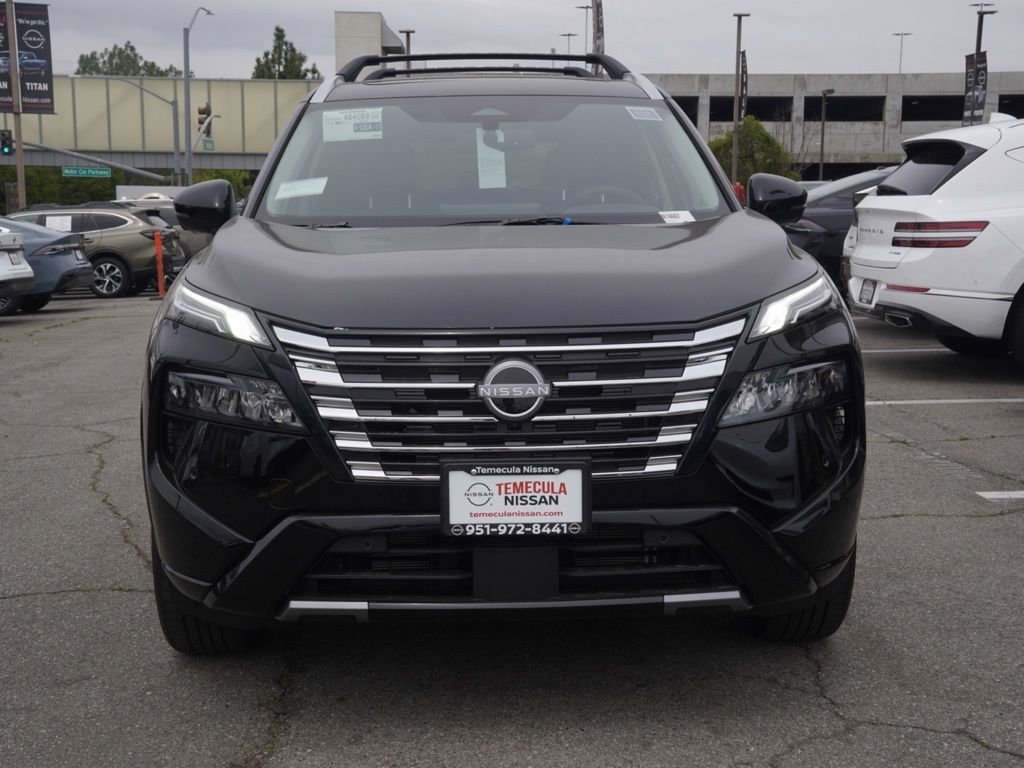 New 2026 Black Nissan Platinum image 6