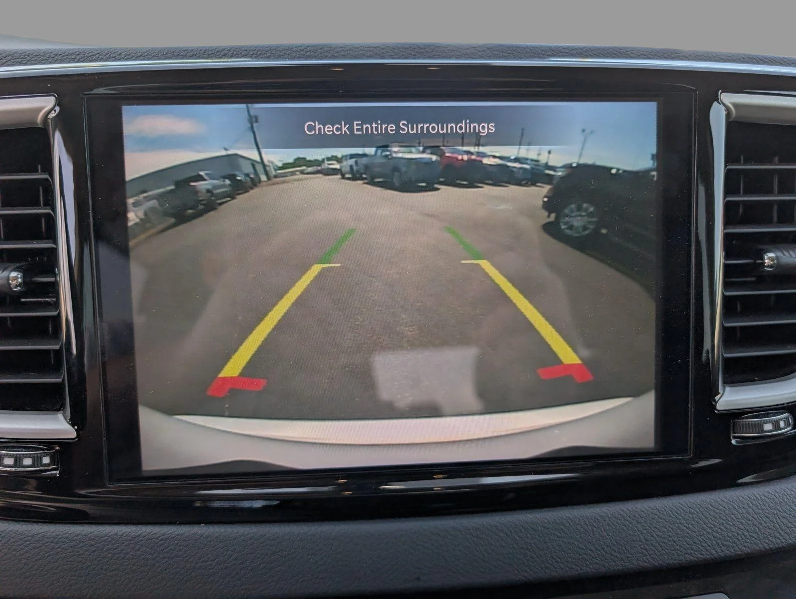 Used 2024 Silver Mist Clearcoat Chrysler Touring L image 16