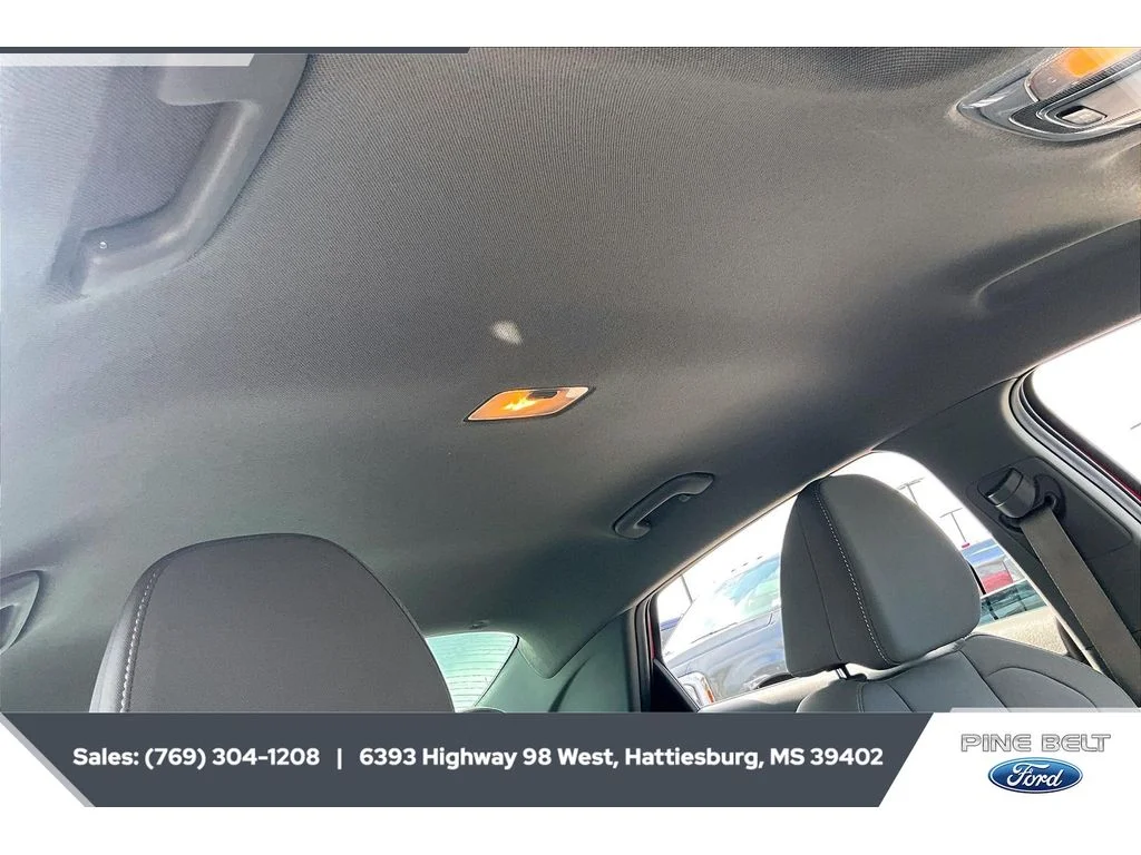 Used 2023 Scarlet Red Pearl Hyundai SEL image 16