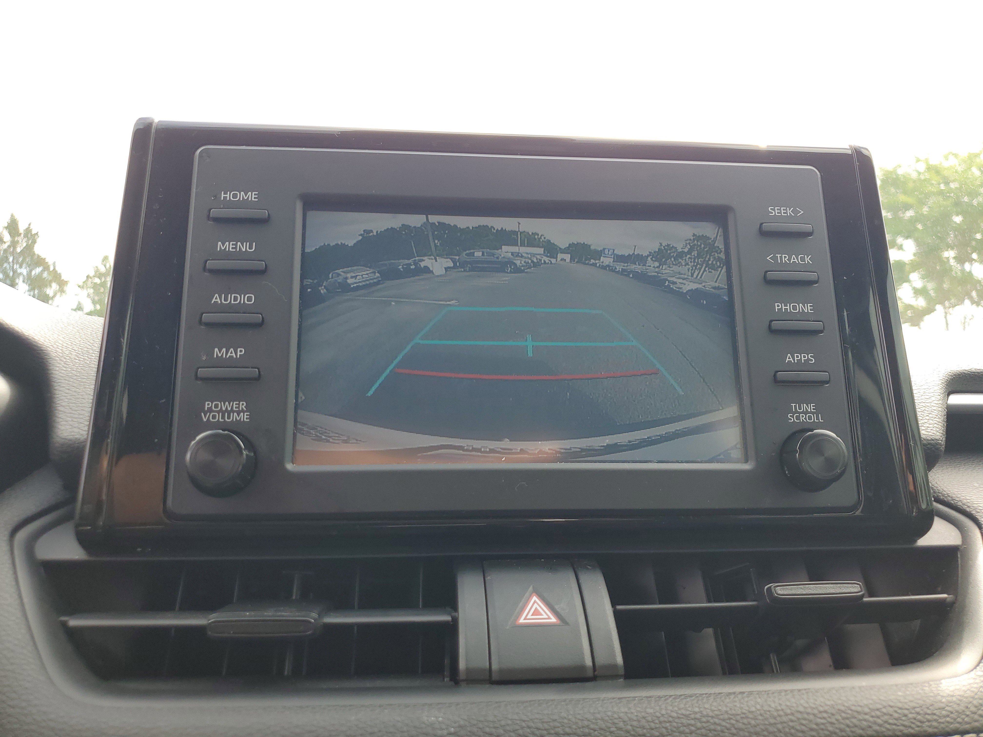 Used 2019 Super White Toyota XLE image 22