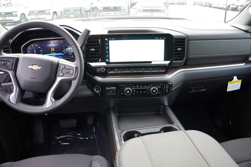 2026 Chevrolet Silverado 3500 HD LT - Photo 12