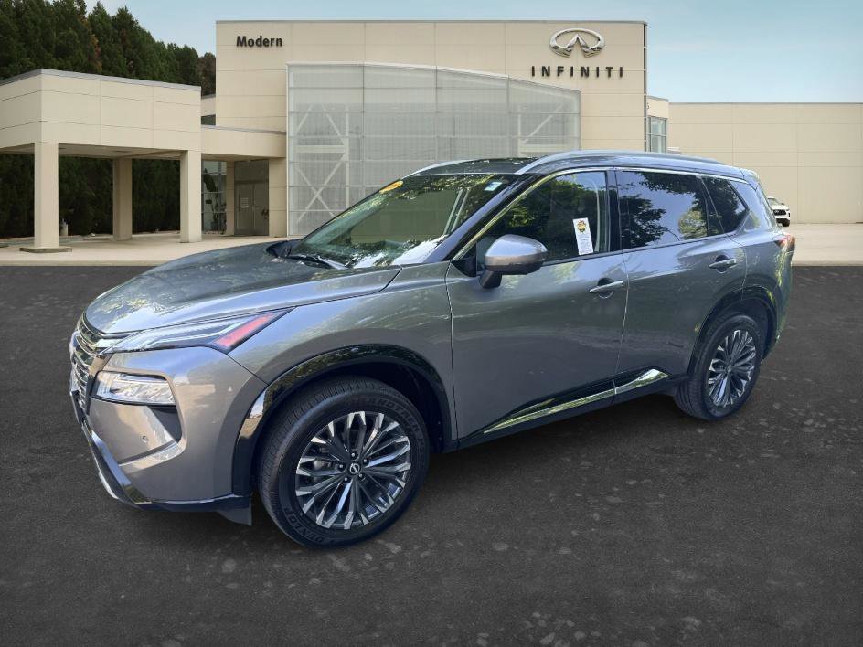 2026 Nissan Rogue Platinum AWD's photo
