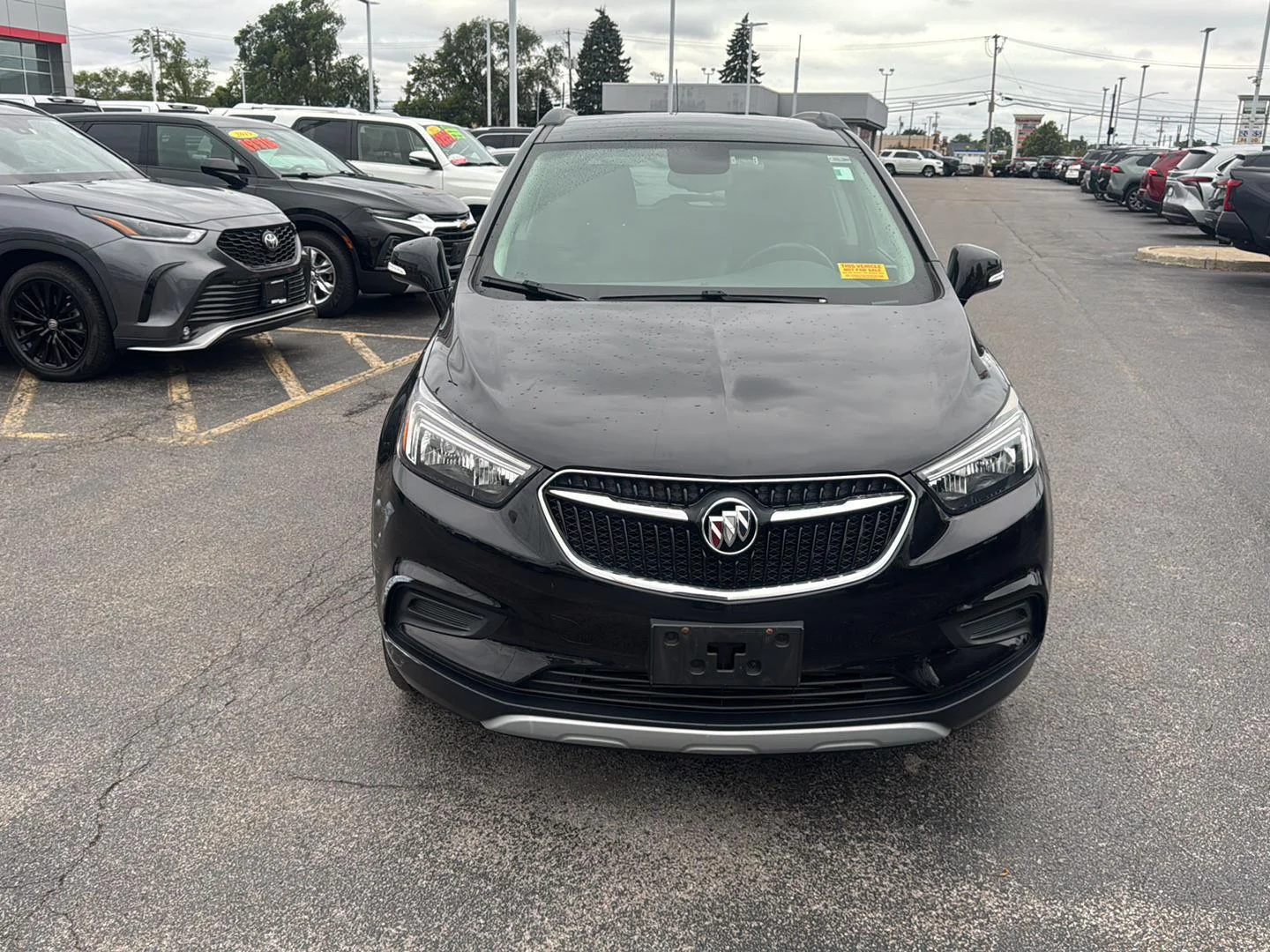 Used 2019 Ebony Twilight Metallic Buick Preferred image 2