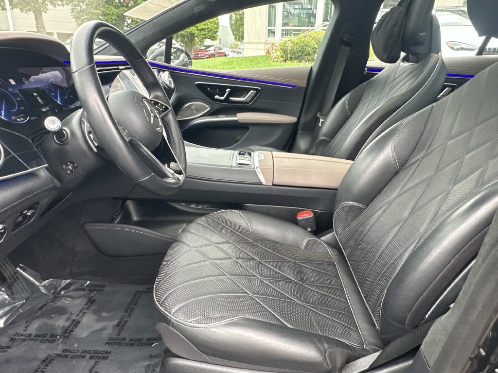 Certified Used 2023 Graphite Gray Metallic Mercedes-Benz 580 image 17
