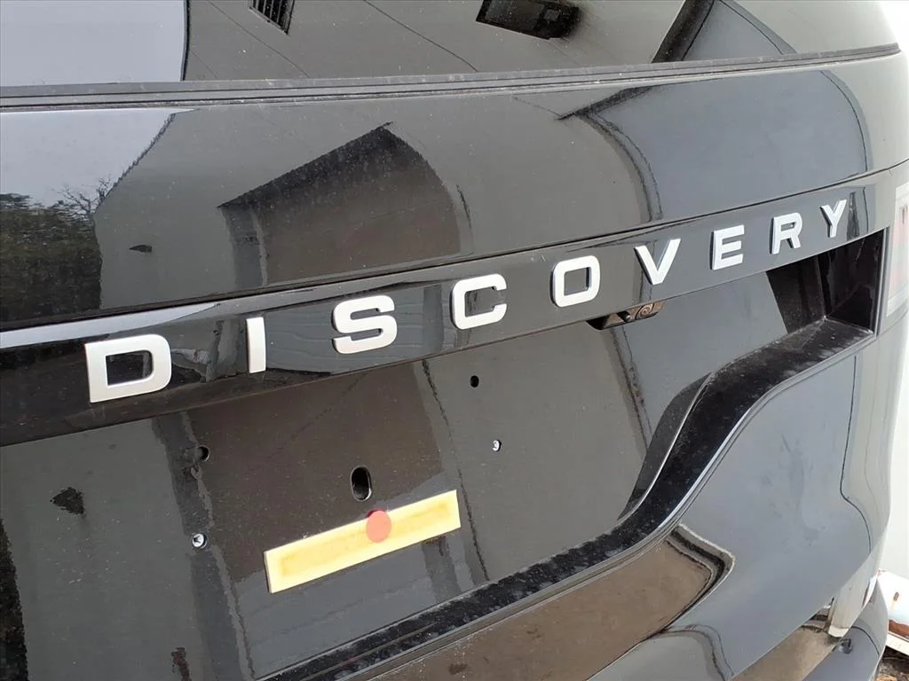 2026 Land Rover Discovery Gemini Edition - Photo 23