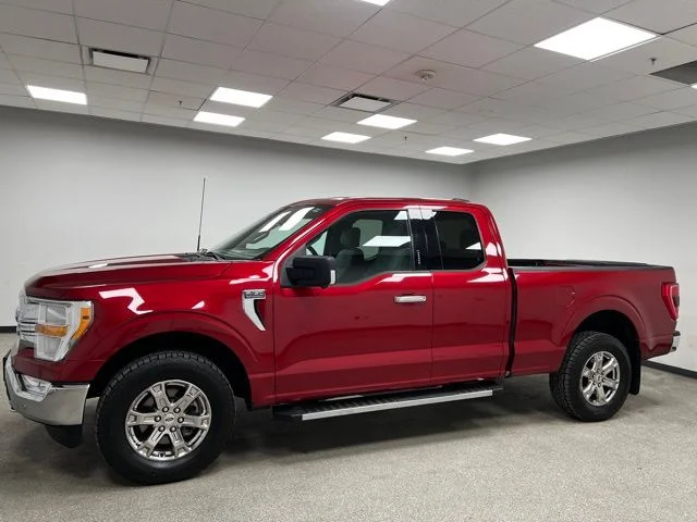Used 2021 Red Ford XLT image 6