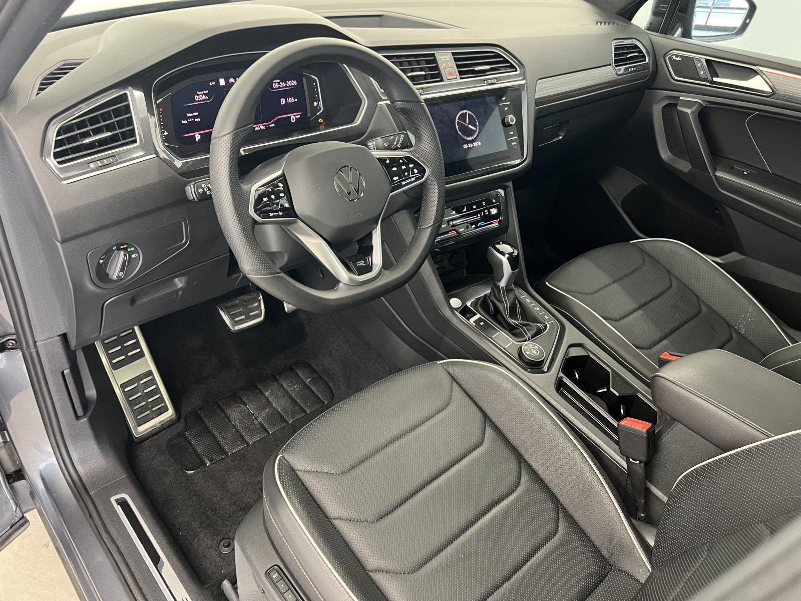 Used 2024 Platinum Gray Metallic Volkswagen SEL R-Line image 13