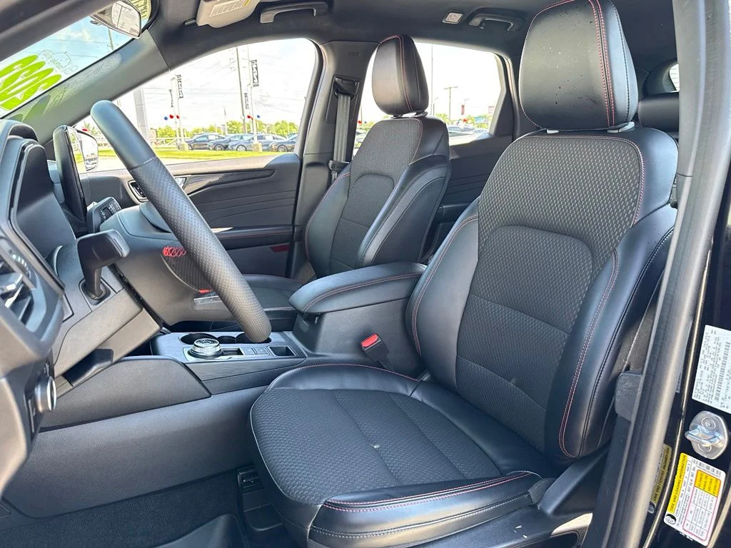 Used 2023 Black Ford ST-Line Select image 13