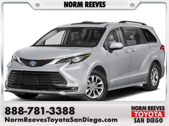 2022 Toyota Sienna XLE 8-Passenger Hybrid FWD's photo