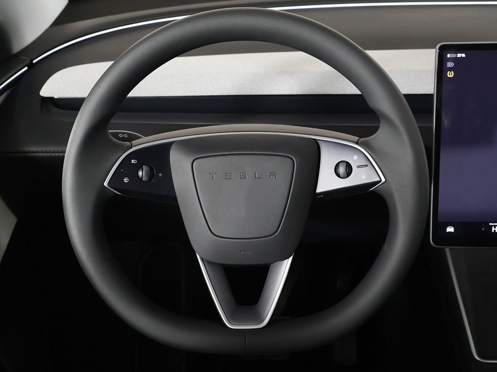 2026 Tesla Model Y Long Range - Photo 35