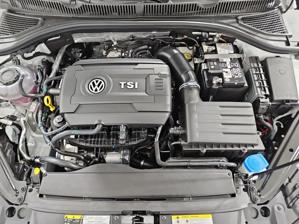 New 2026 White Volkswagen 2.0T Autobahn image 21