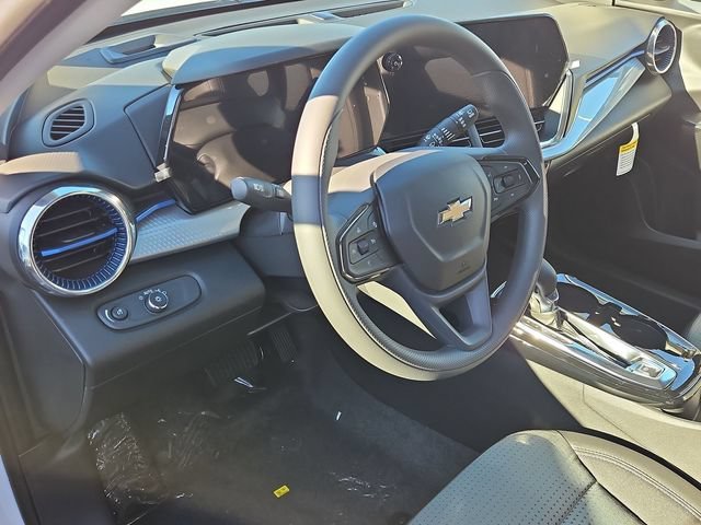 New 2026 Summit White Chevrolet LT image 10