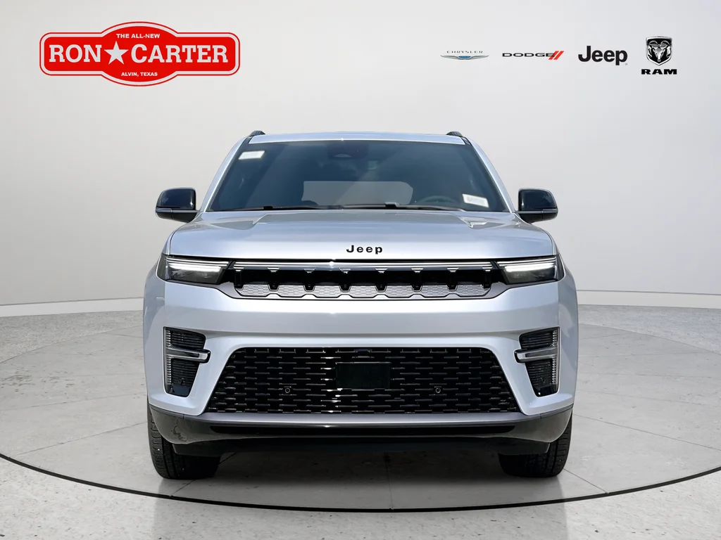 New 2026 Silver Zynith Jeep Limited Altitude image 2