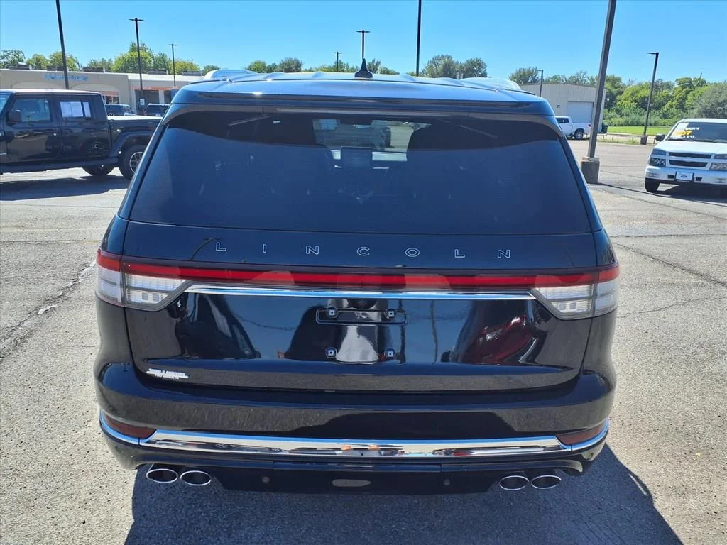Used 2022 Black Lincoln Black Label image 22