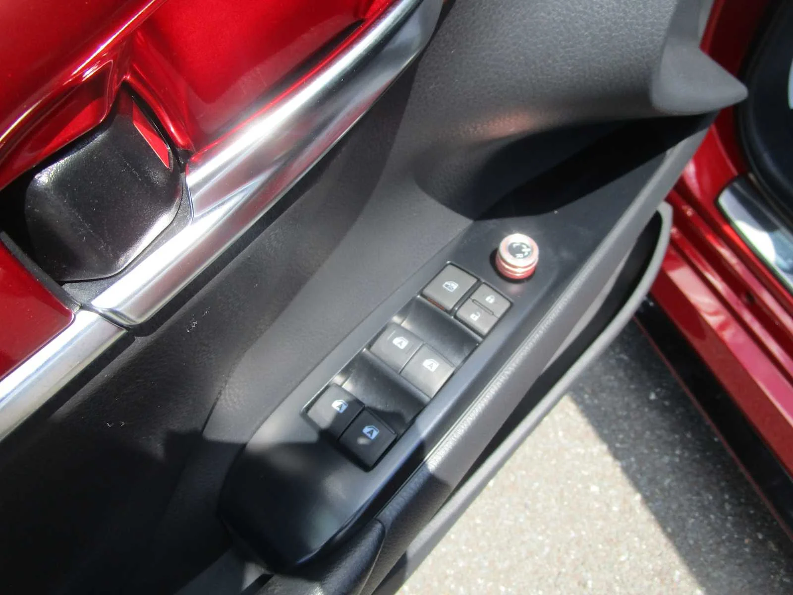 Used 2020 Supersonic Red/Midnight Black Metallic Toyota TRD V6 image 13